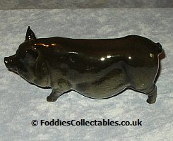 Beswick Vietnemese Pig quality figurine