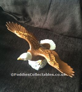 Beswick Birds Bald Eagle quality figurine