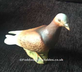 Beswick Birds Red Pigeon quality figurine